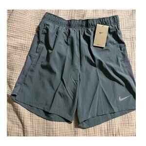 Nike Men's Dri-FIT Challenger 7" Brief-Lined Versatile Shorts Small (B90120)